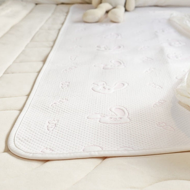 Ilwoul Duraron Baby Cool Mat Rabbit (S)