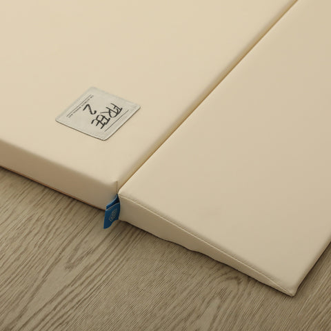 CreamHaus Free 2 Folder Mat 250 Molca Cream + Slide Bar 140